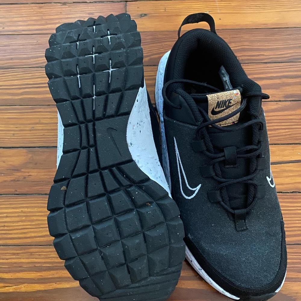 Women’s Black Nike Crater Remixa